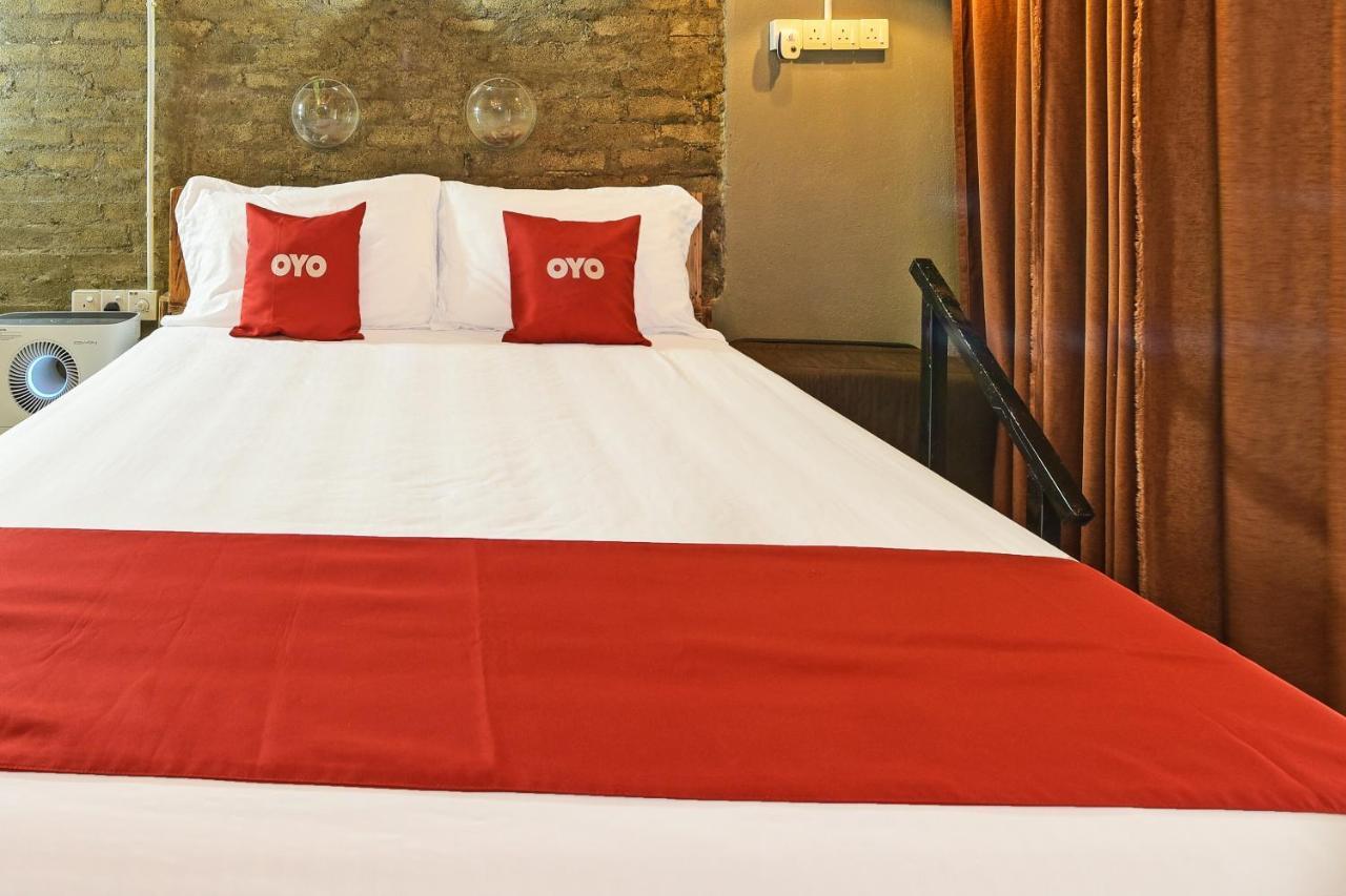 Oyo 90636 Teratak Zakiah Chalet Jerantut Ngoại thất bức ảnh