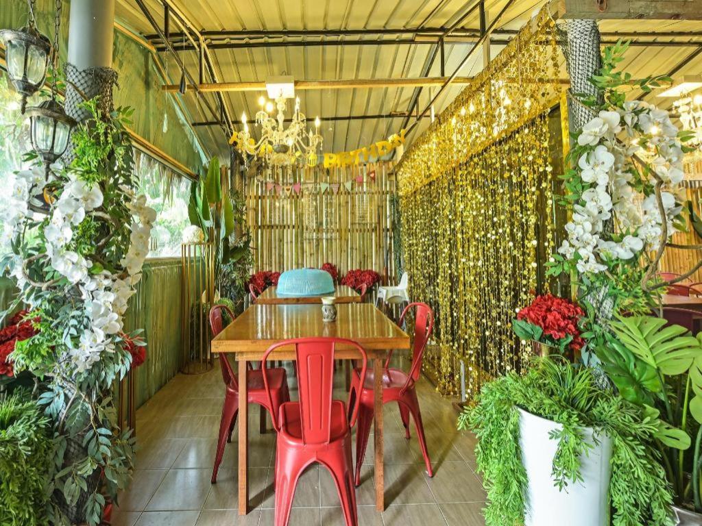 Oyo 90636 Teratak Zakiah Chalet Jerantut Ngoại thất bức ảnh